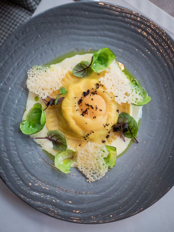 szeroka9_restauracja_starowka_torun_najlepsza_restauracja_w_toruniu_Raviolo_z_ricottą_19 Szeroka 9 - najlepsza restauracja w Toruniu - najlepsza restauracja na toruńskiej starówce